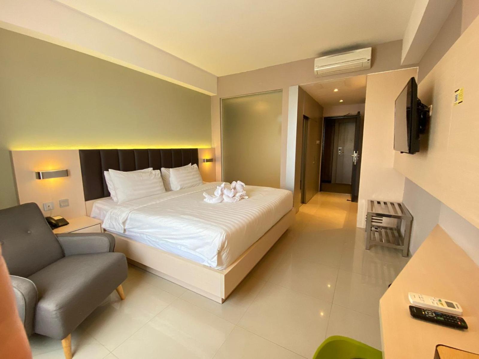 Classie Hotel Palembang Eksteriør billede